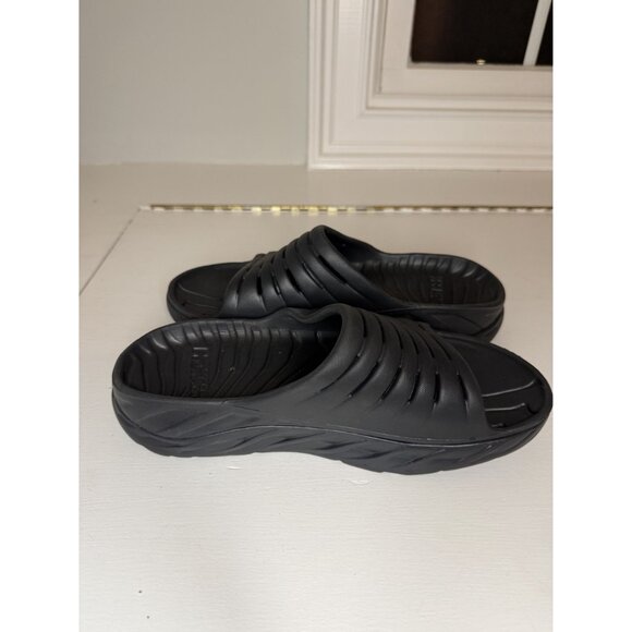 NEW Hoka U Ora Recovery Rubber Slide Black Size US M8 W10 $70 [jb] - Picture 12 of 14